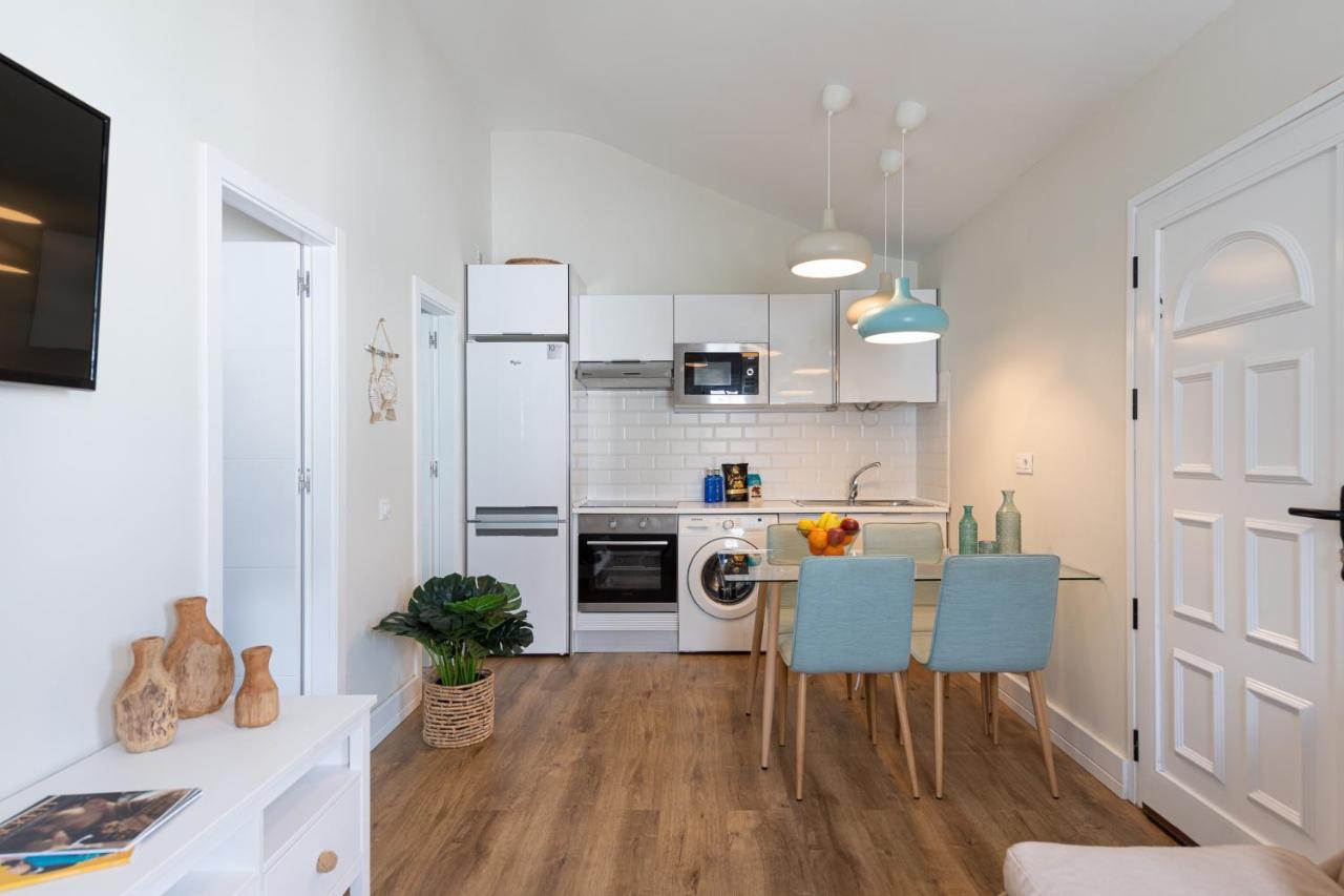 Homeforguest Modern And New Beachfront Apartment La Oliva Luaran gambar