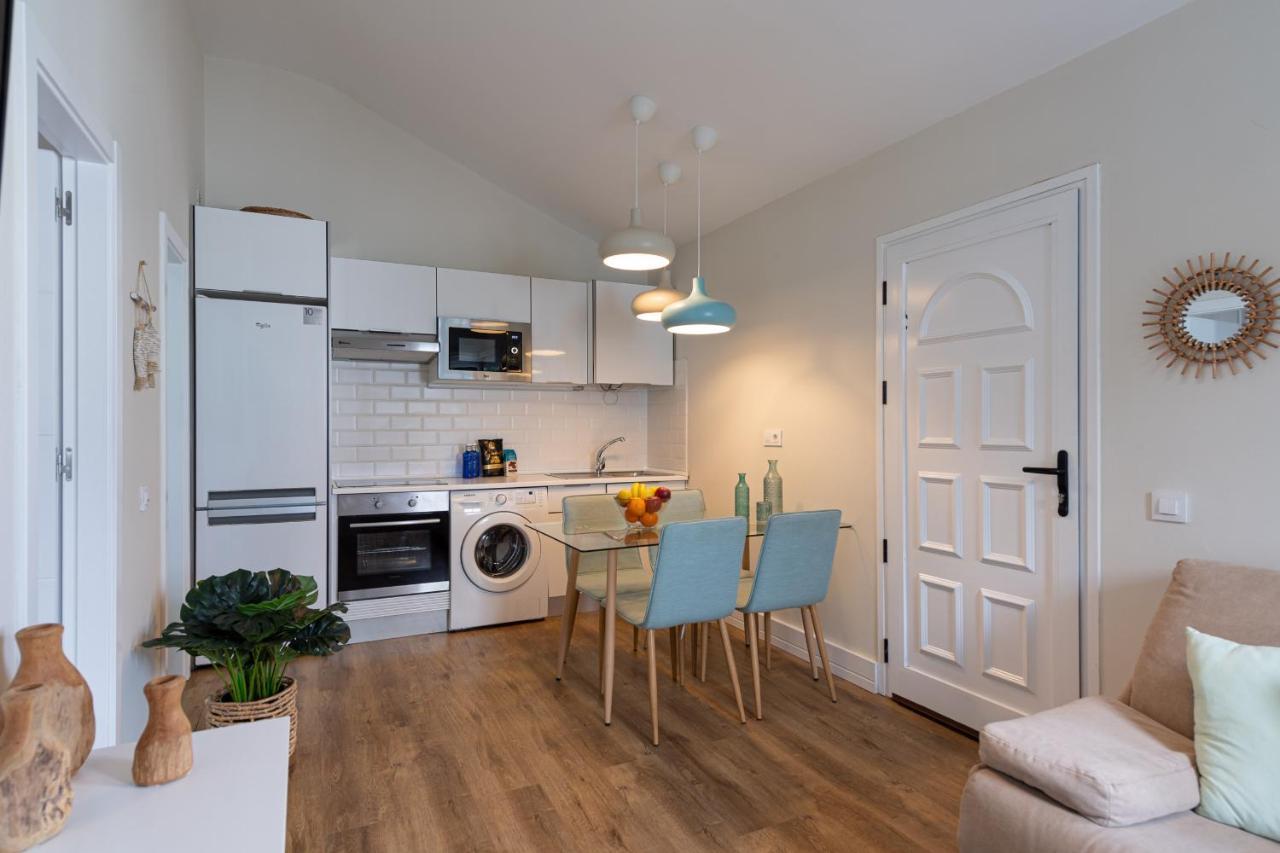Homeforguest Modern And New Beachfront Apartment La Oliva Luaran gambar