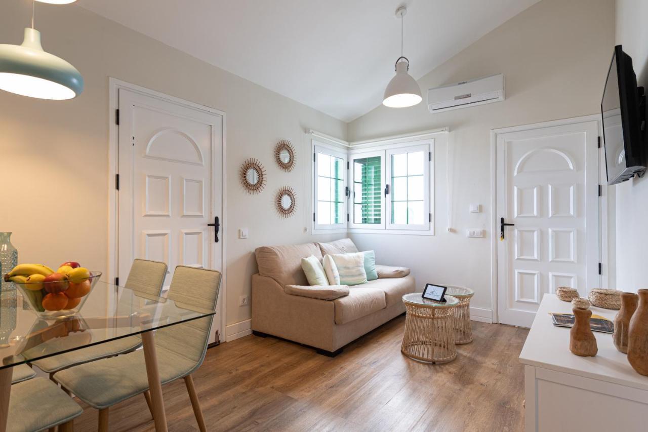 Homeforguest Modern And New Beachfront Apartment La Oliva Luaran gambar