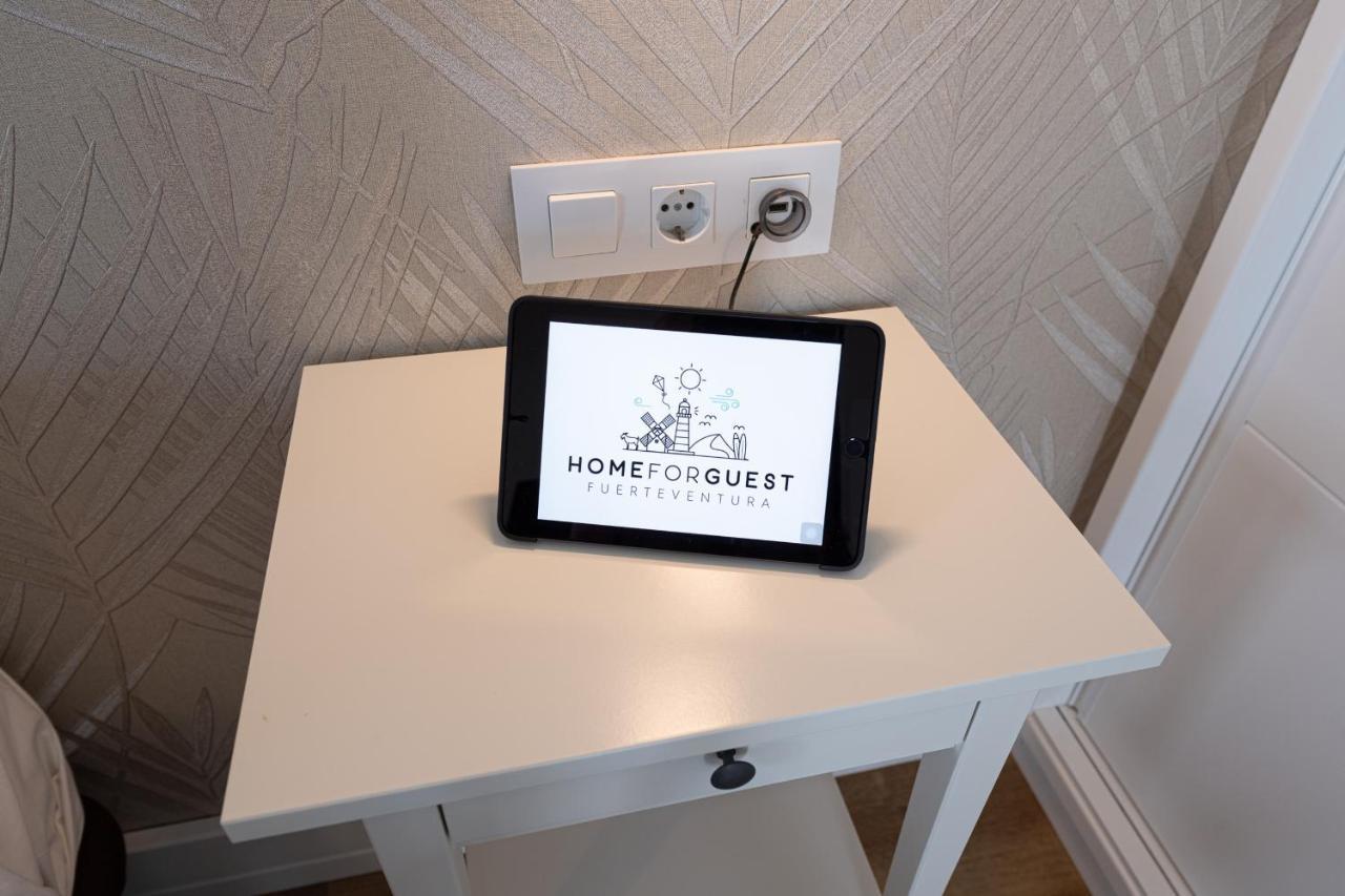 Homeforguest Modern And New Beachfront Apartment La Oliva Luaran gambar
