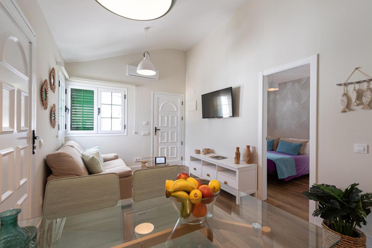 Homeforguest Modern And New Beachfront Apartment La Oliva Luaran gambar
