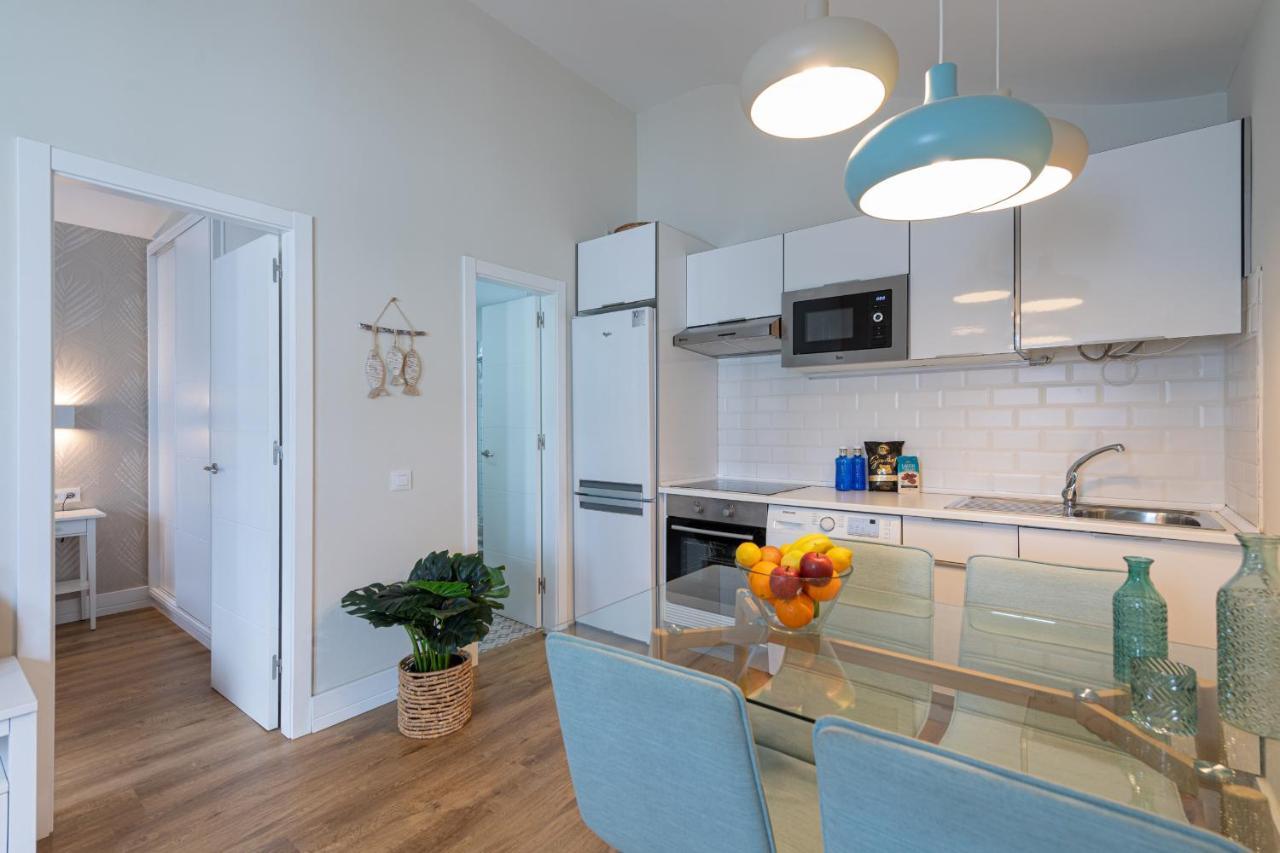 Homeforguest Modern And New Beachfront Apartment La Oliva Luaran gambar